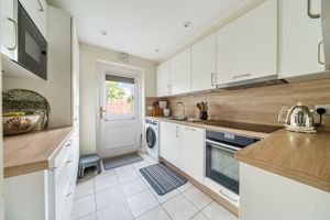 Kitchen- click for photo gallery